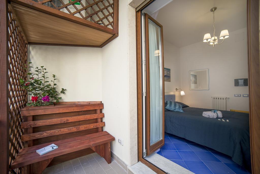 B&B Amalba Maiori Pokoj fotografie